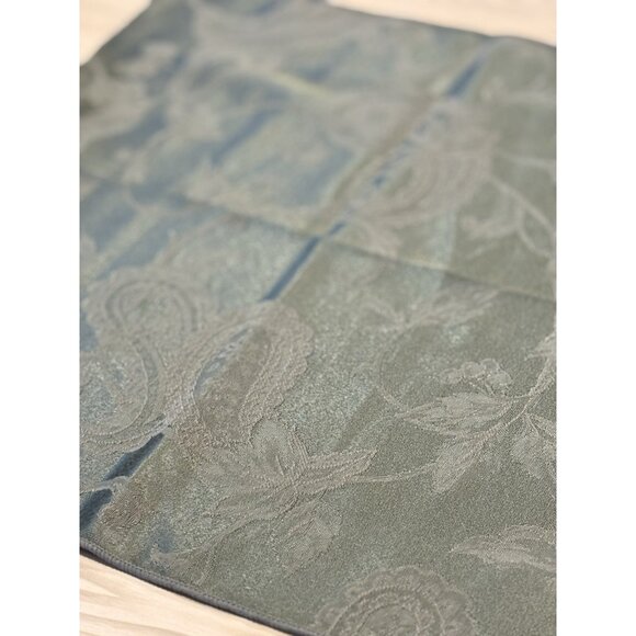 Set - 4 Olive Green Paisley Polyester Napkins Monochromatic Mediterranean Color - Picture 3 of 5